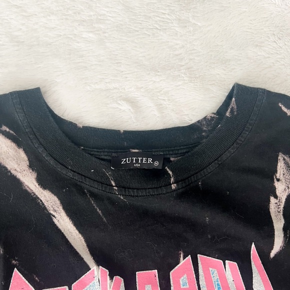 SOLD Urban Outfitters Tiger Rock & Roll Graphic Tee - Picture 4 of 4